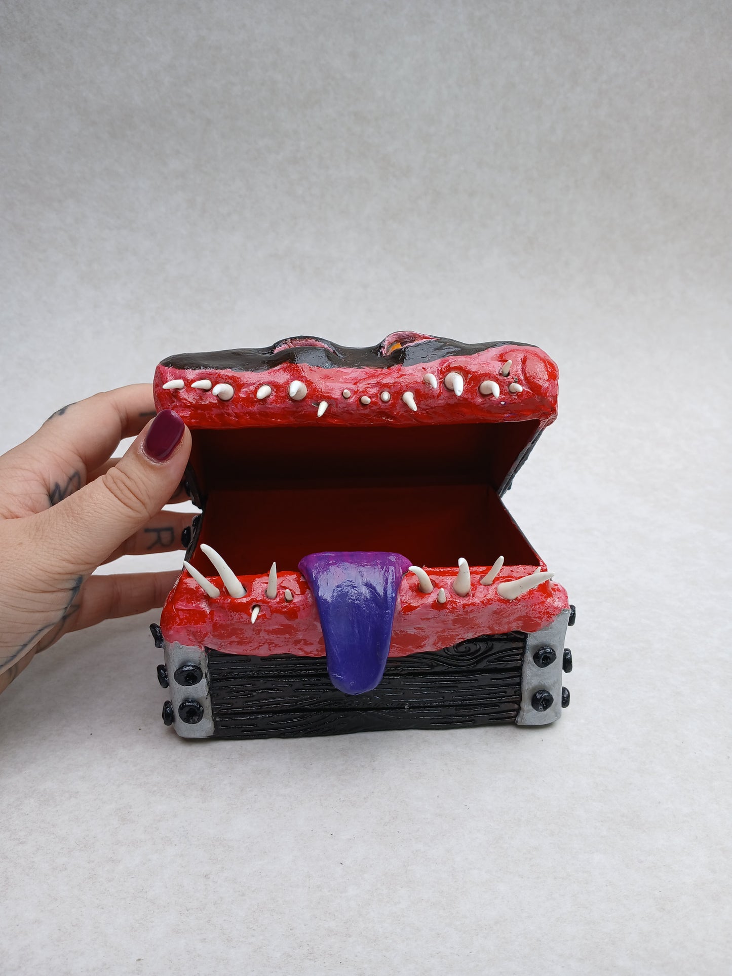 Mimic dice chest big