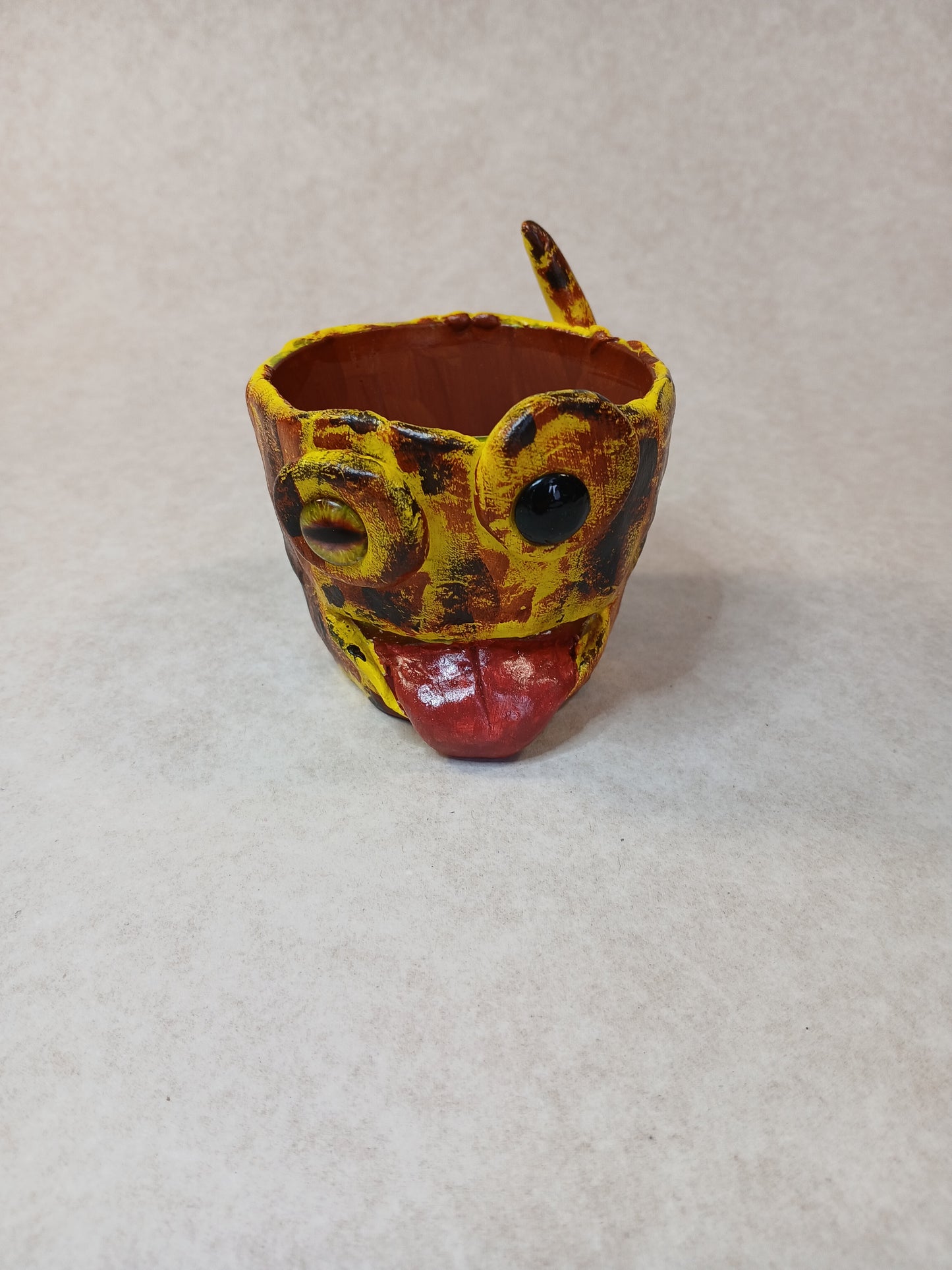Monster pot Yellow