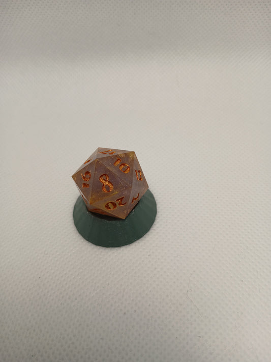 Dice D20 apricot and gold