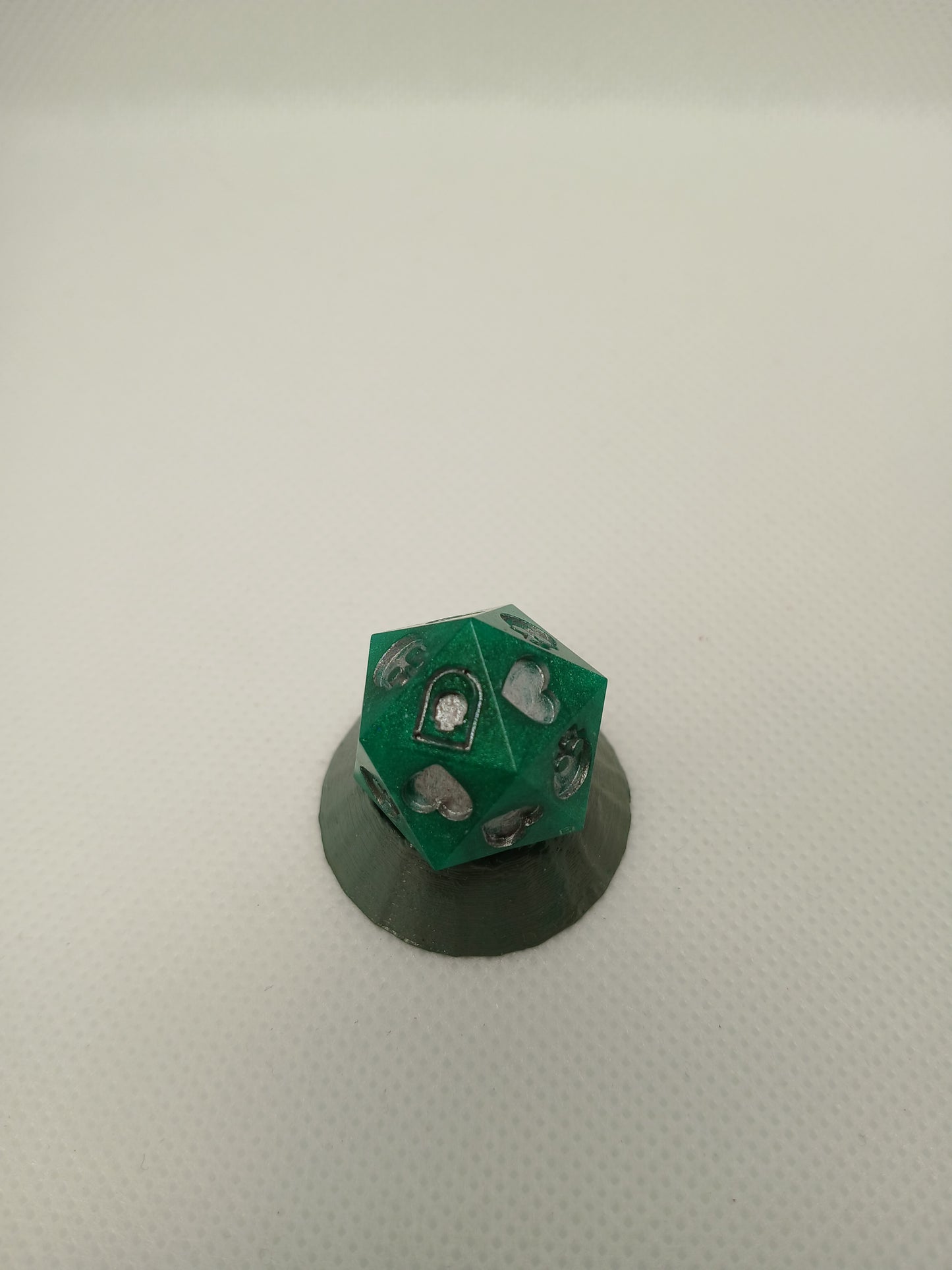 Death saving Dice Green