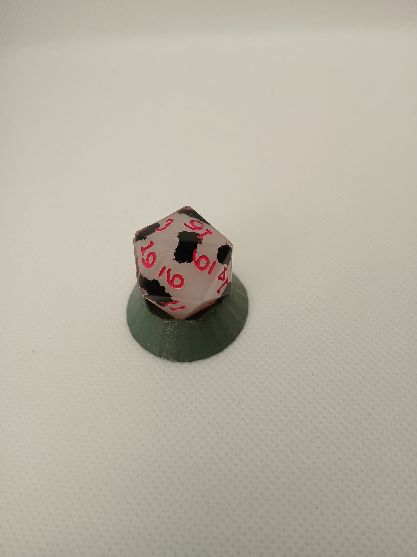 Dice D20 Cow