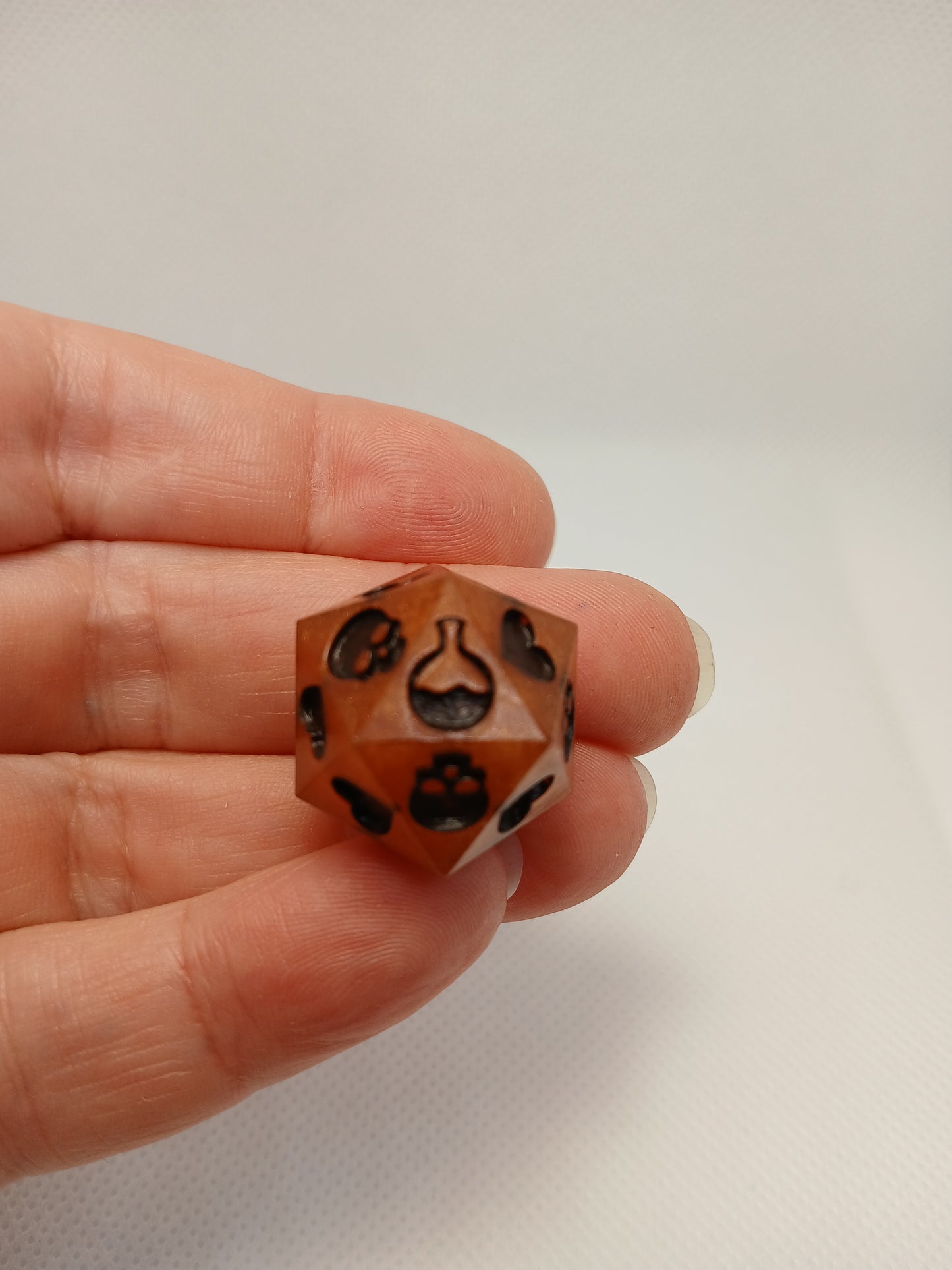 Dice set orange med svarta siffror, inkl death savingsdice