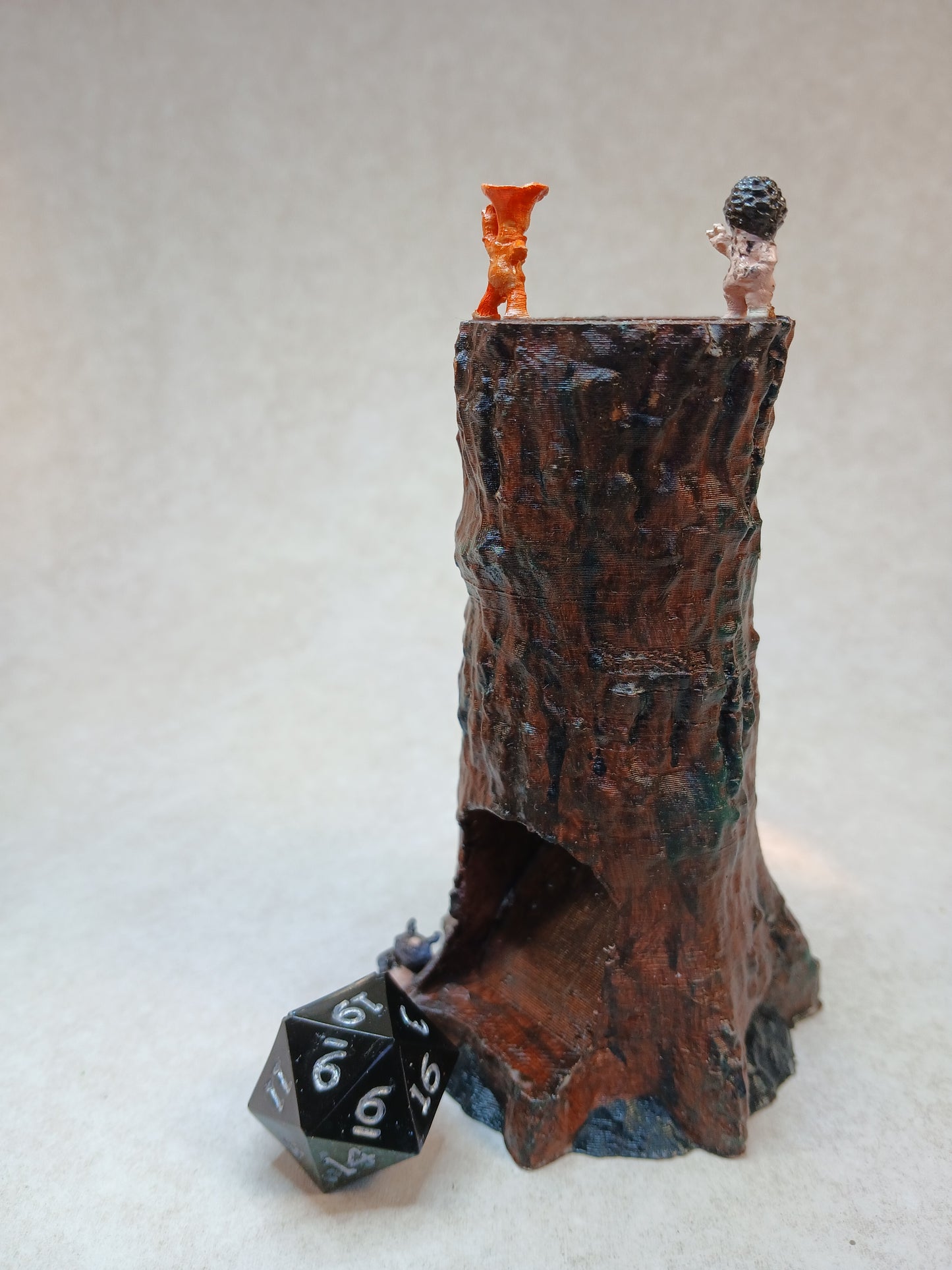 Dice tower Stump